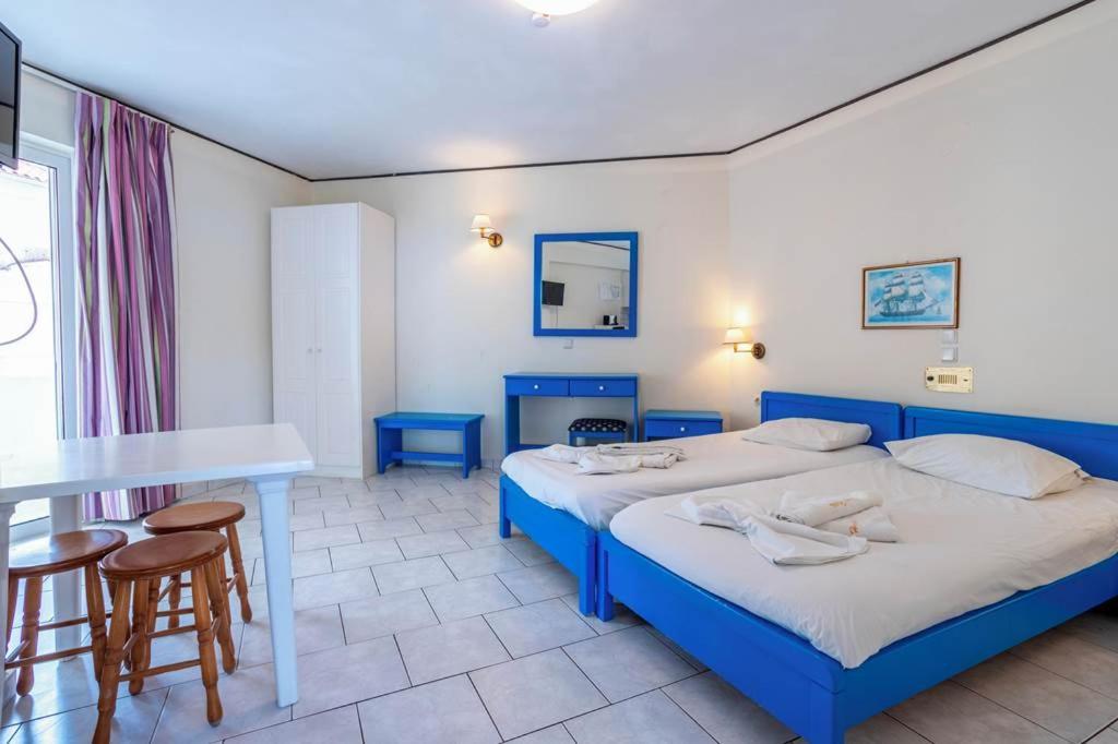 Porto Iliessa Hotell Argassi Exteriör bild