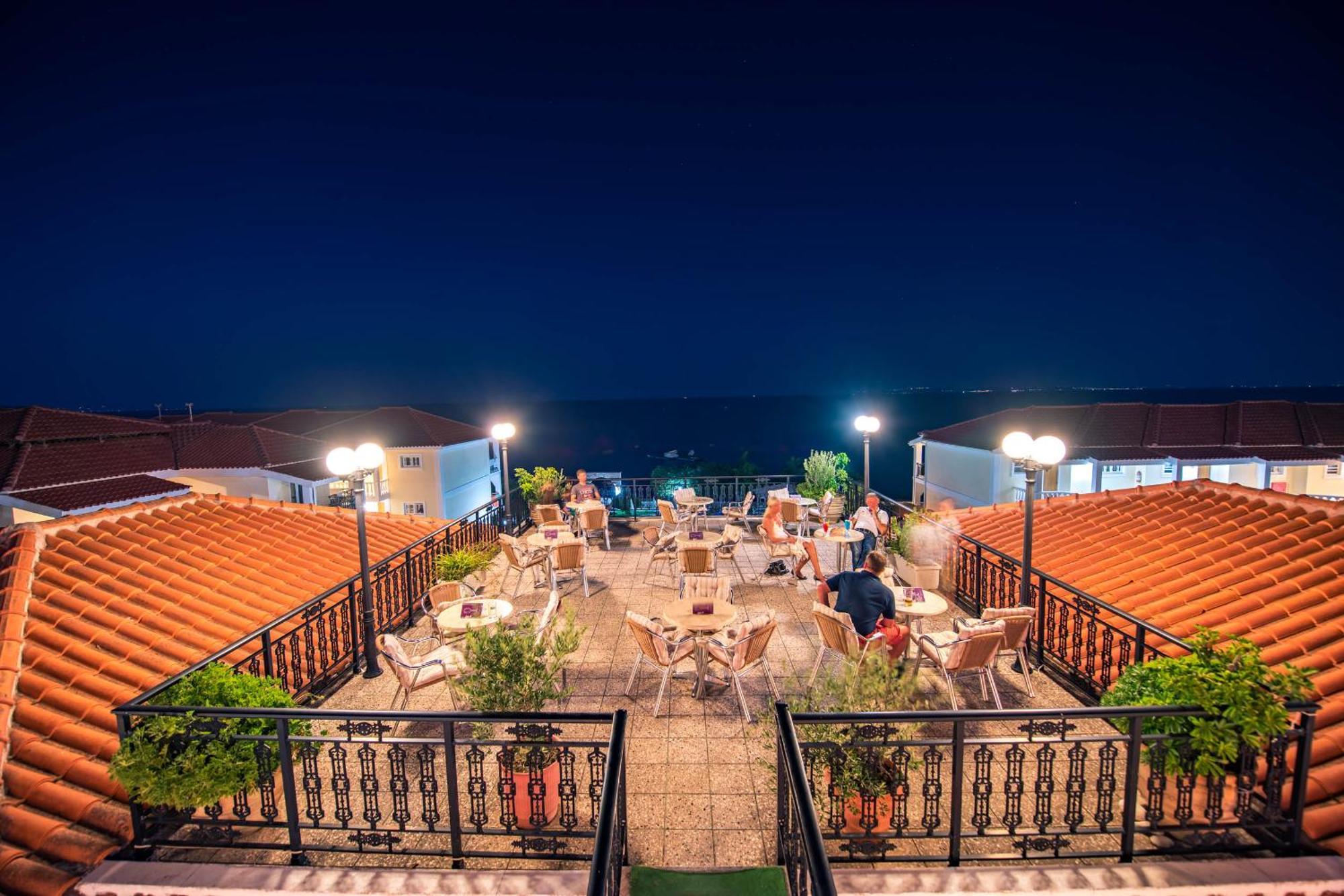 Porto Iliessa Hotell Argassi Exteriör bild